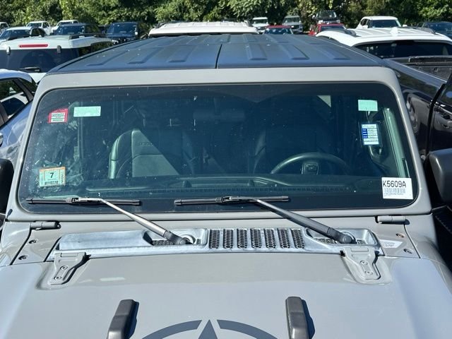 Used 2021 Gray Jeep Unlimited Sport image 8