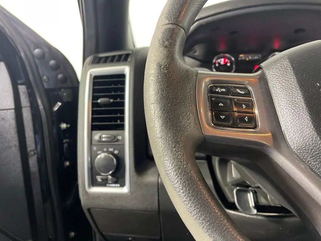 Used 2022 Diamond Black Ram Warlock image 14