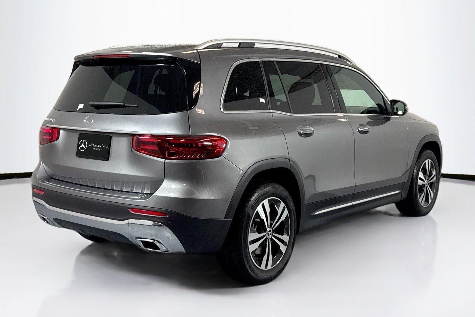 New 2026 Mountain Grey Metallic Mercedes-Benz GLB 250 image 5