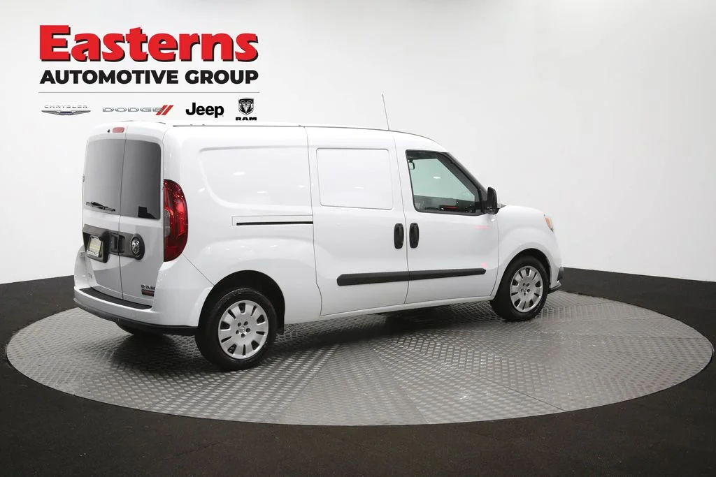 Used 2021 White Ram Tradesman SLT image 41