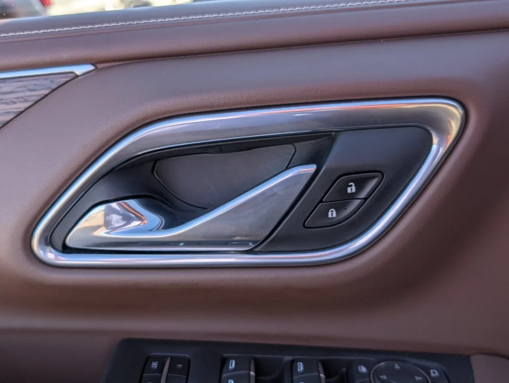Used 2021 Beige Chevrolet High Country image 19
