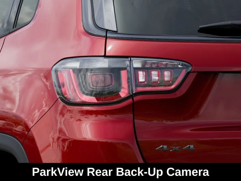 New 2026 Red Hot Pearl-Coat Exterior Paint Jeep Altitude image 10