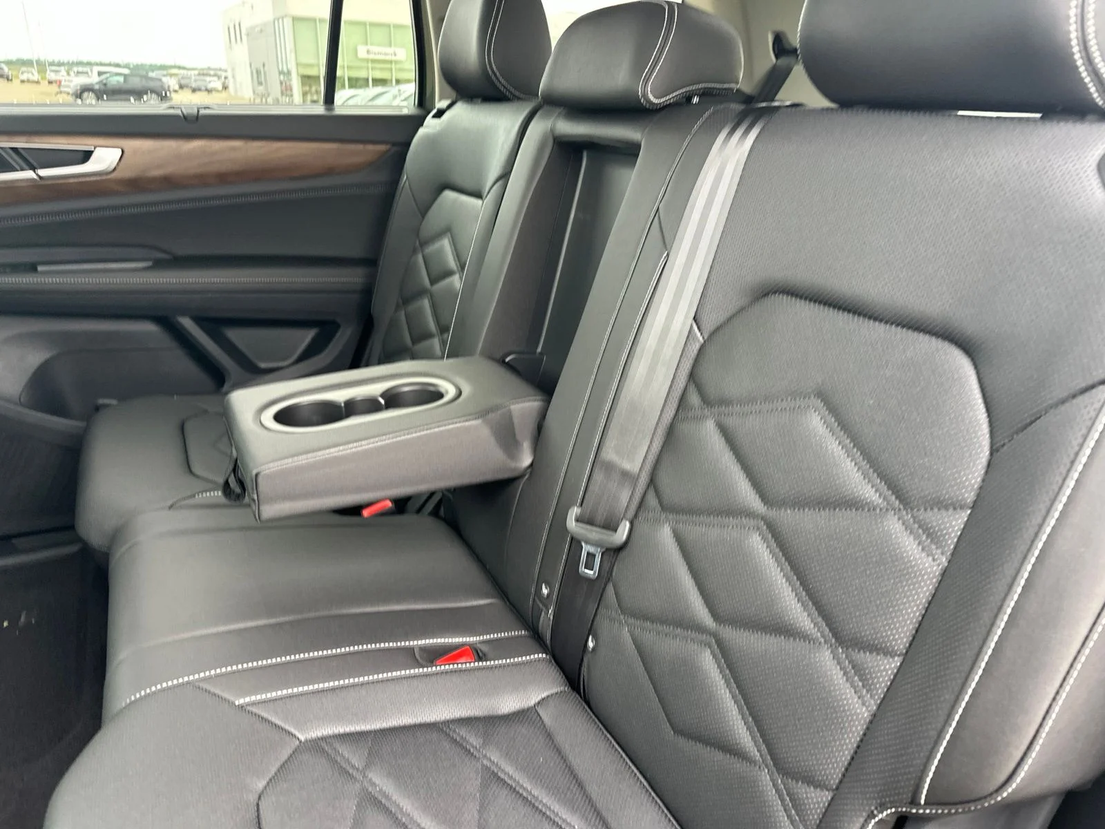 2026 Volkswagen Atlas SE w/Tech - Photo 22