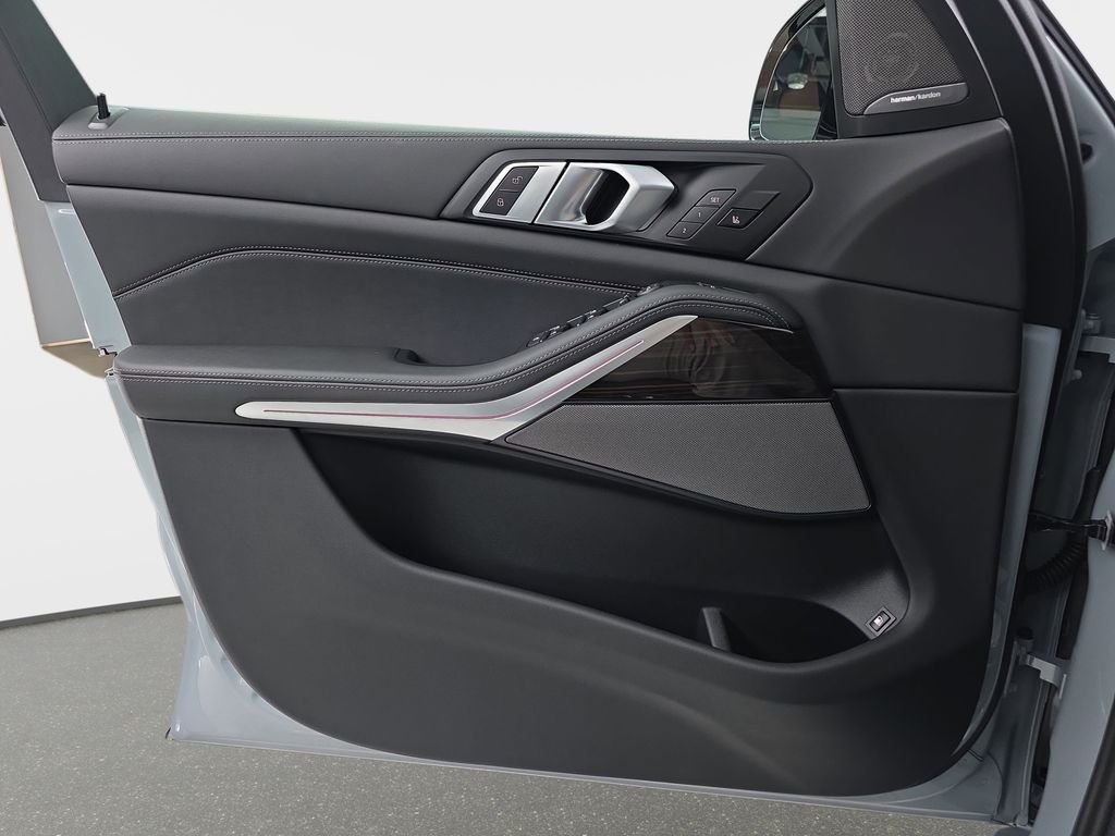 New 2026 Brooklyn Grey Metallic BMW xDrive50e image 26