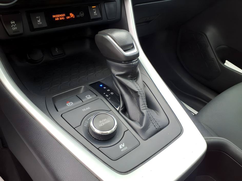 Used 2022 Cavalry Blue Toyota Hybrid SE image 22