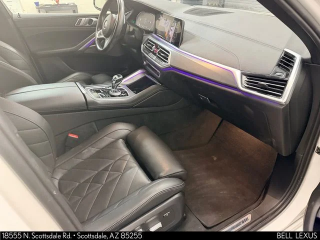 Used 2023 White BMW xDrive40i image 11