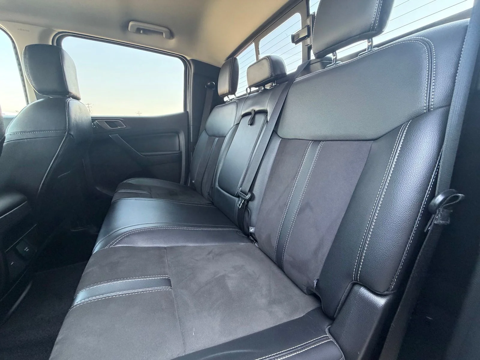 Used 2023 Gray Ford Lariat image 26
