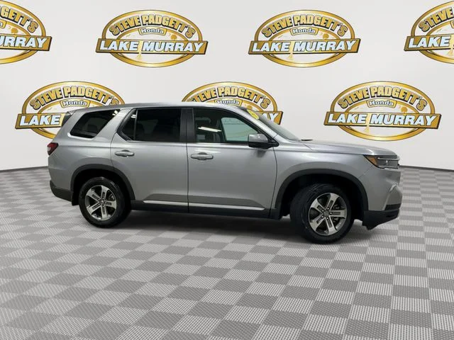 Certified Used 2025 Lunar Silver Metallic Honda EX-L image 4