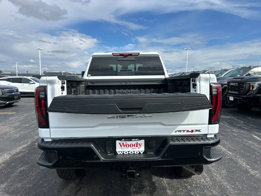 2026 GMC Sierra 2500HD AT4X - Photo 39