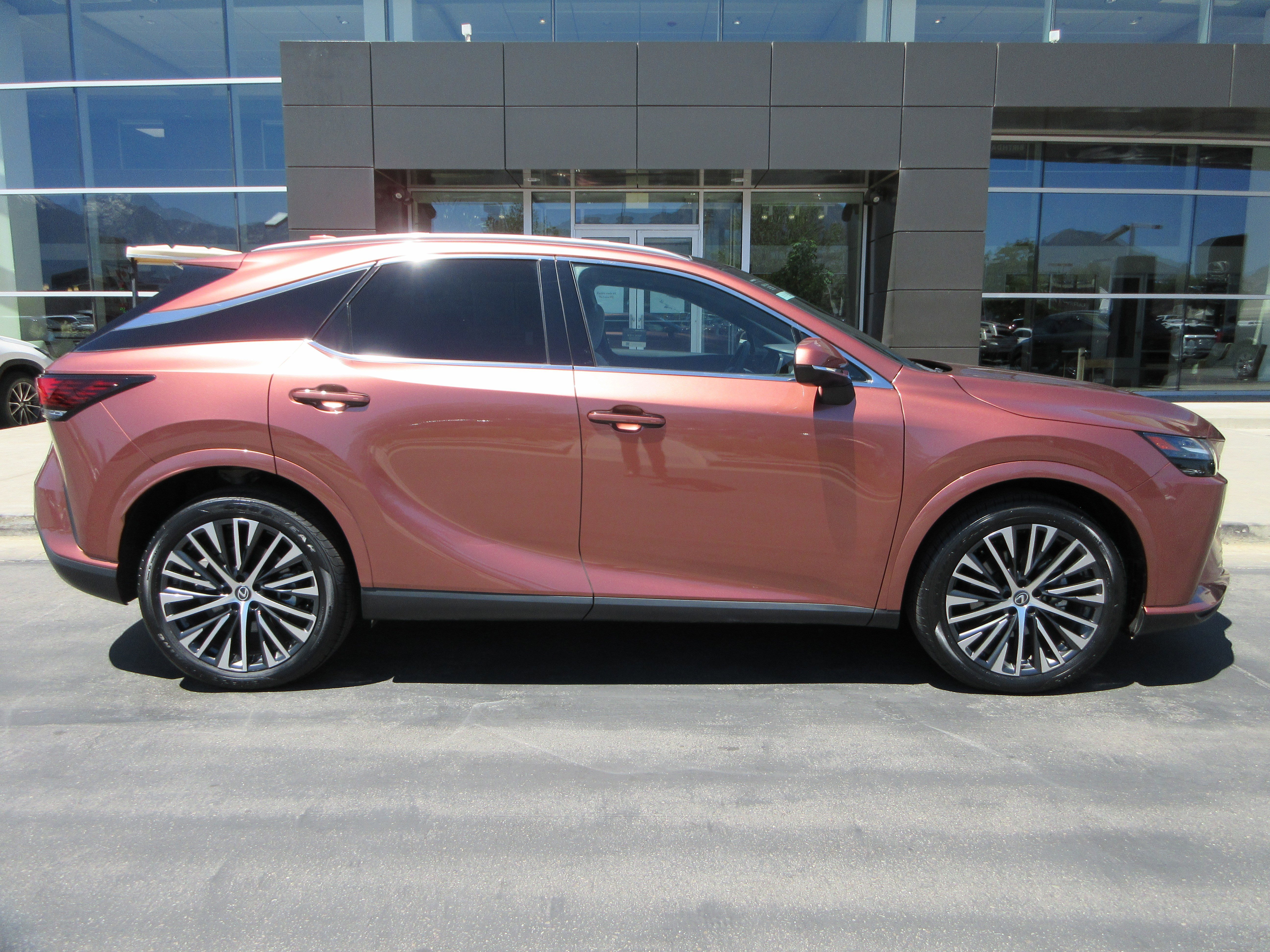 Used 2023 Copper Crest Lexus 350h Premium Plus image 11
