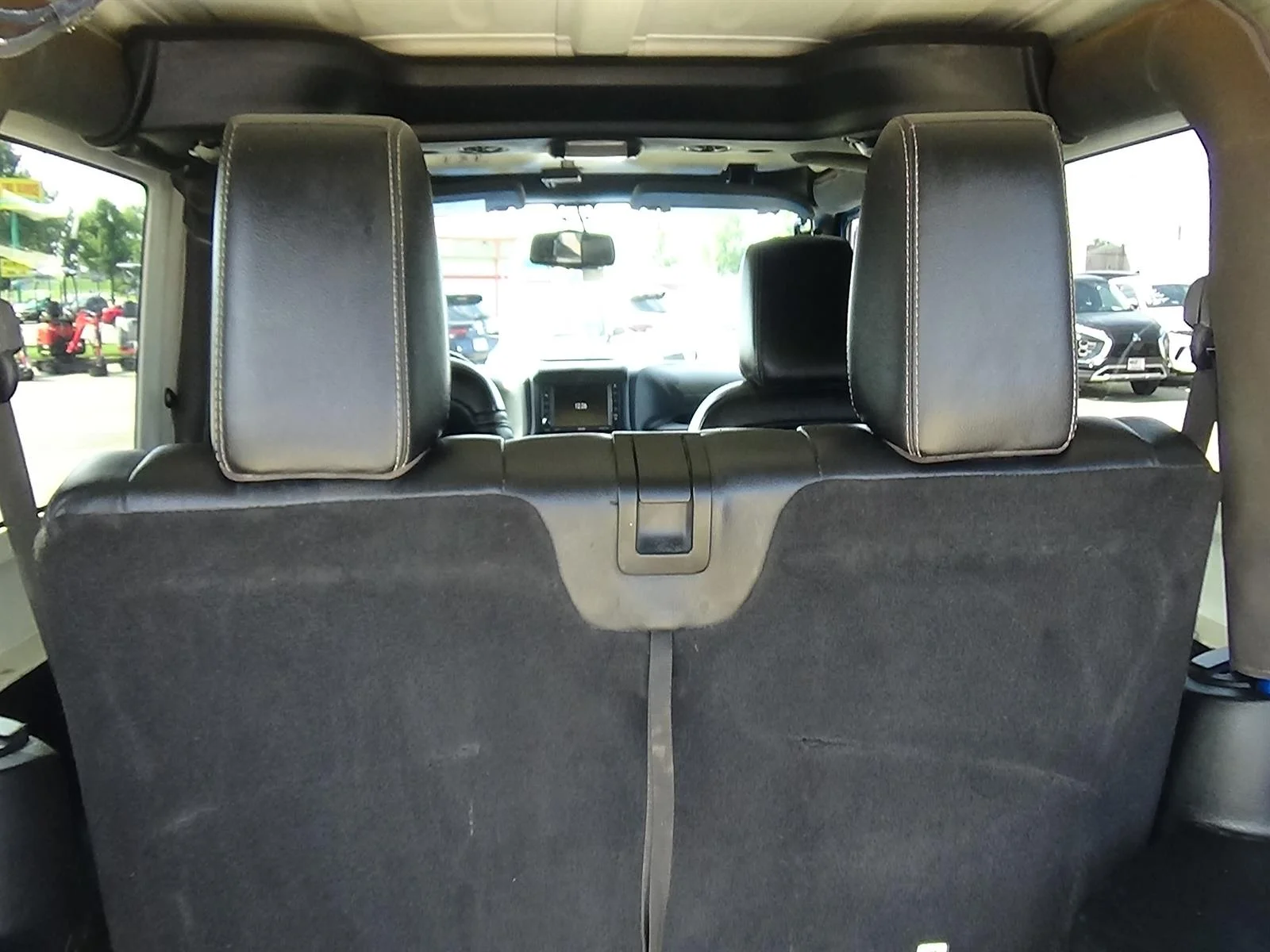 Used 2014 Hydro Blue Pearl Coat Jeep Polar Edition image 10