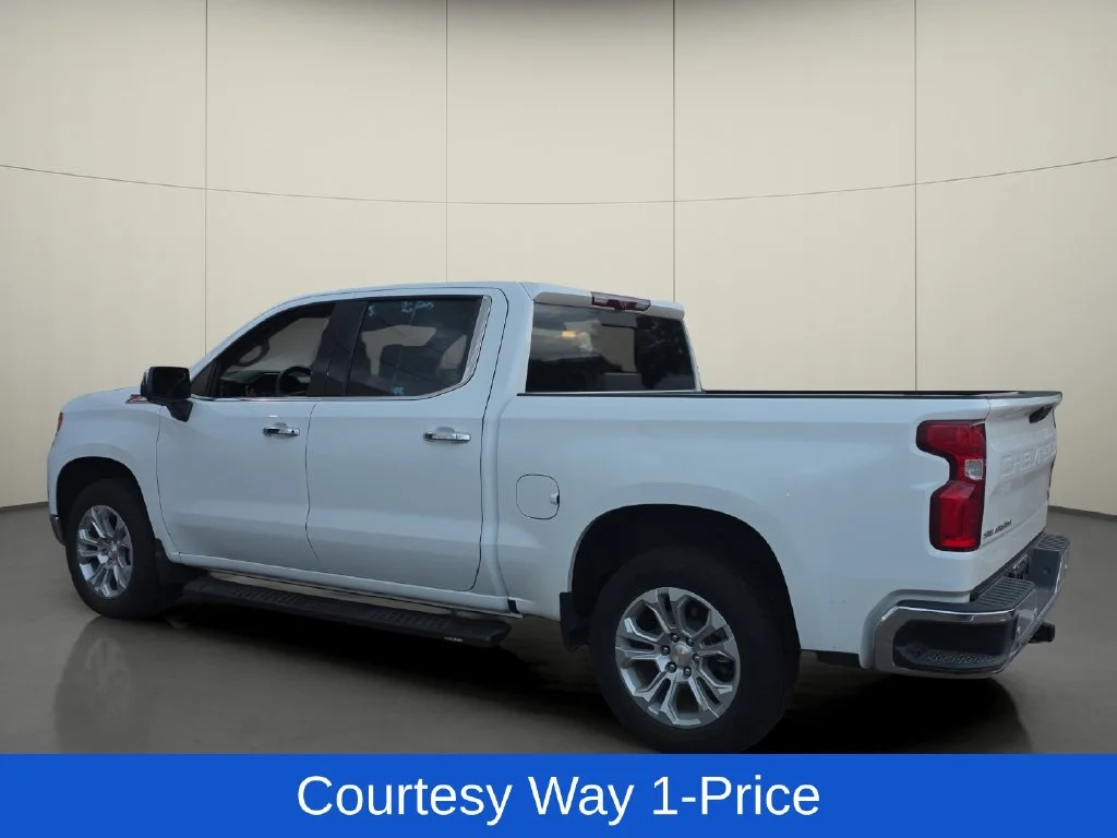 Used 2025 White Chevrolet LTZ image 6