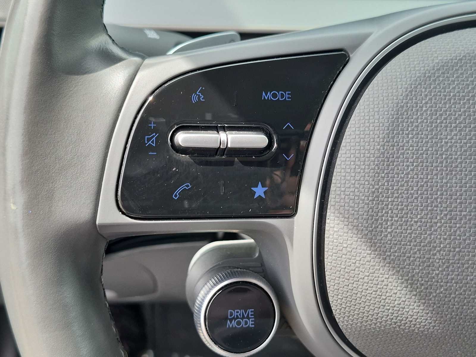 Certified Used 2024 Abyss Black Hyundai SEL image 22