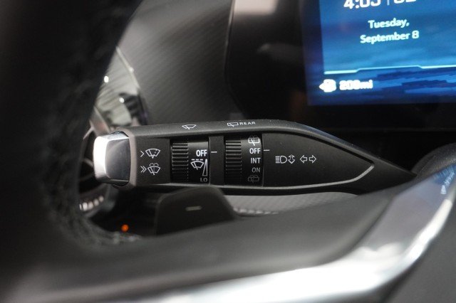 2027 Chevrolet Equinox LT - Photo 23
