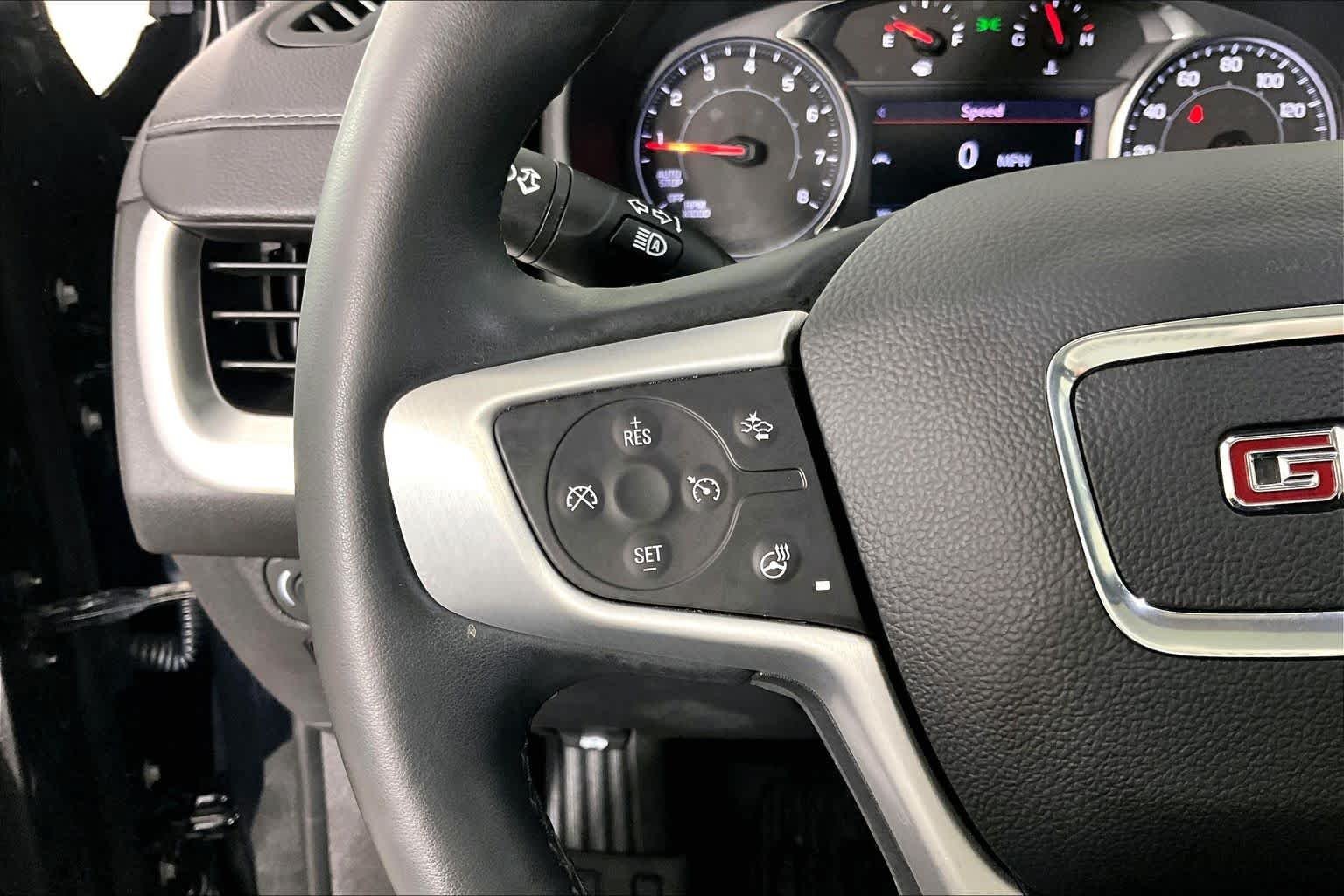 2024 GMC Terrain SLT - Photo 23