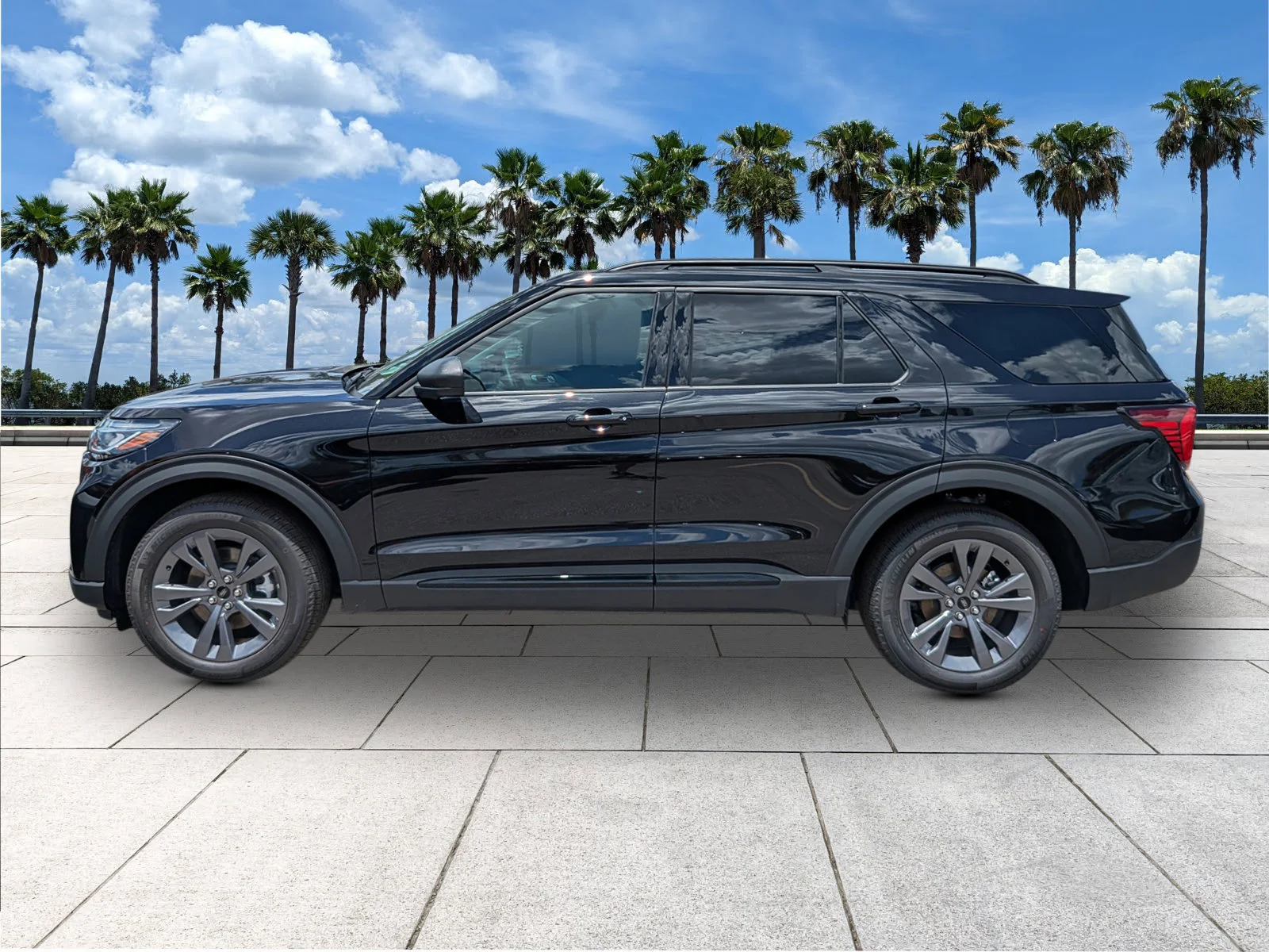 New 2026 Agate Black Metallic Ford Active image 5
