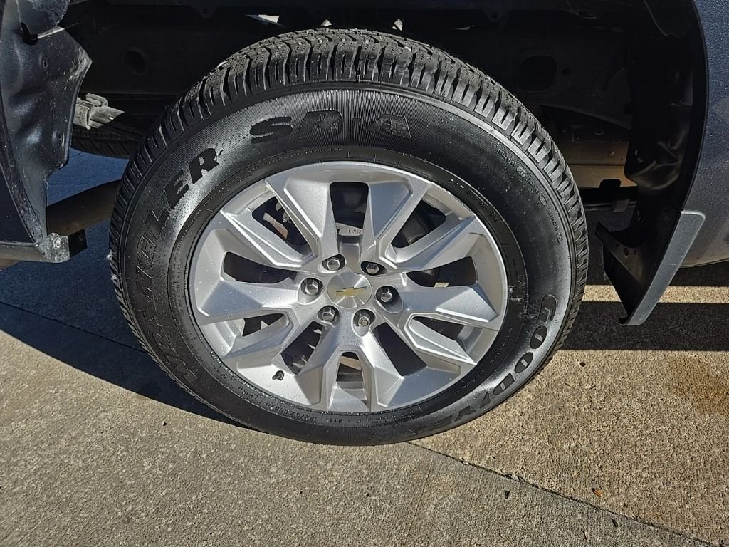 Used 2021 Gray Chevrolet Custom image 30