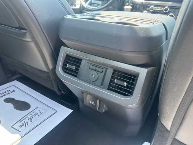 New 2026 Oxford White Ford F-250® Lariat® image 15