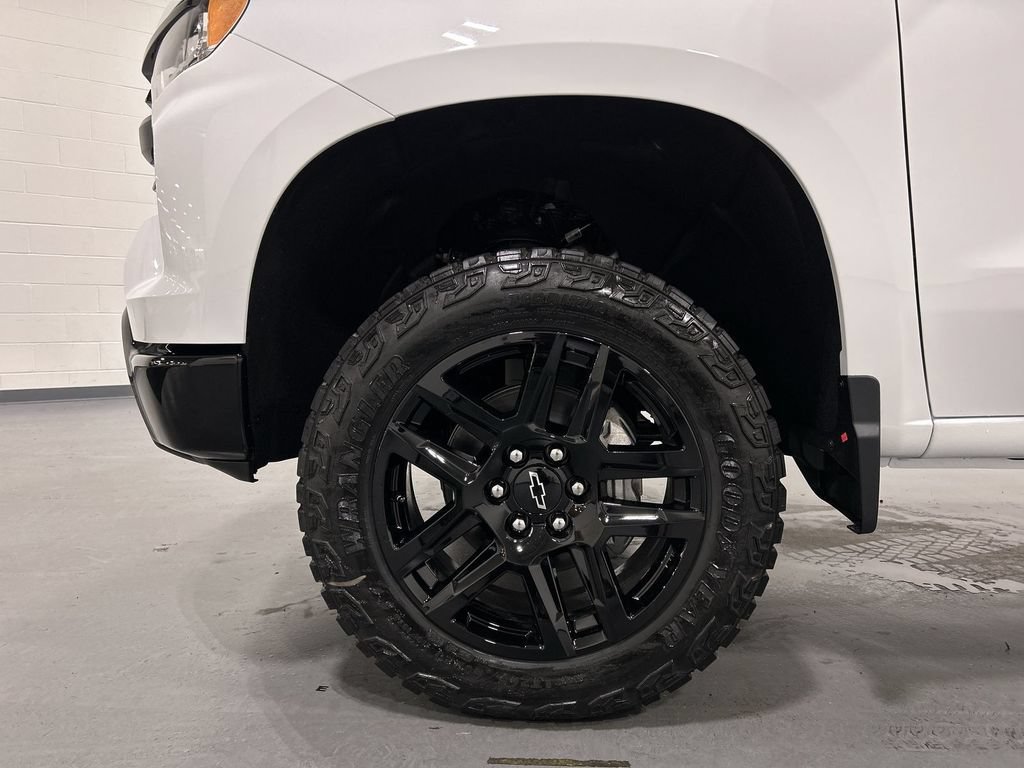 New 2026 Summit White Chevrolet LT Trail Boss image 18