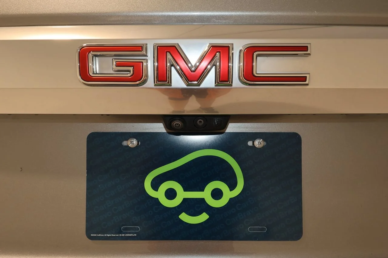 2023 GMC Yukon Denali - Photo 41