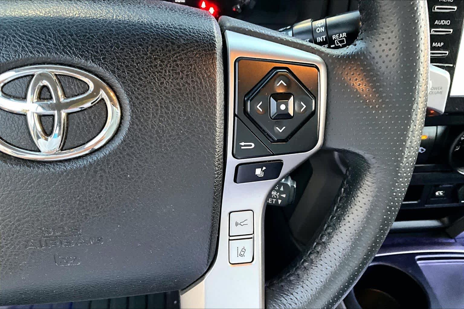 Used 2021 Super White Toyota SR5 image 23
