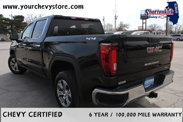 Used 2025 Black GMC SLT image 16