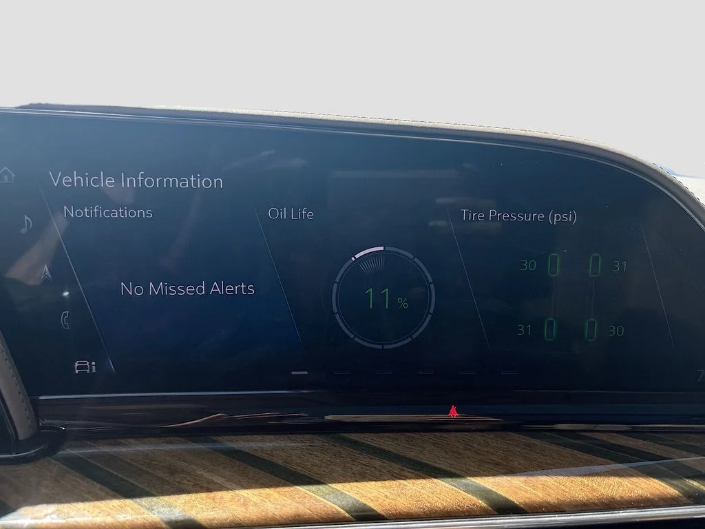 Used 2022 Black Cadillac Sport Platinum image 43