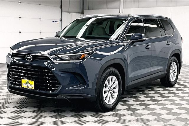 2024 Toyota Grand Highlander XLE - Photo 12