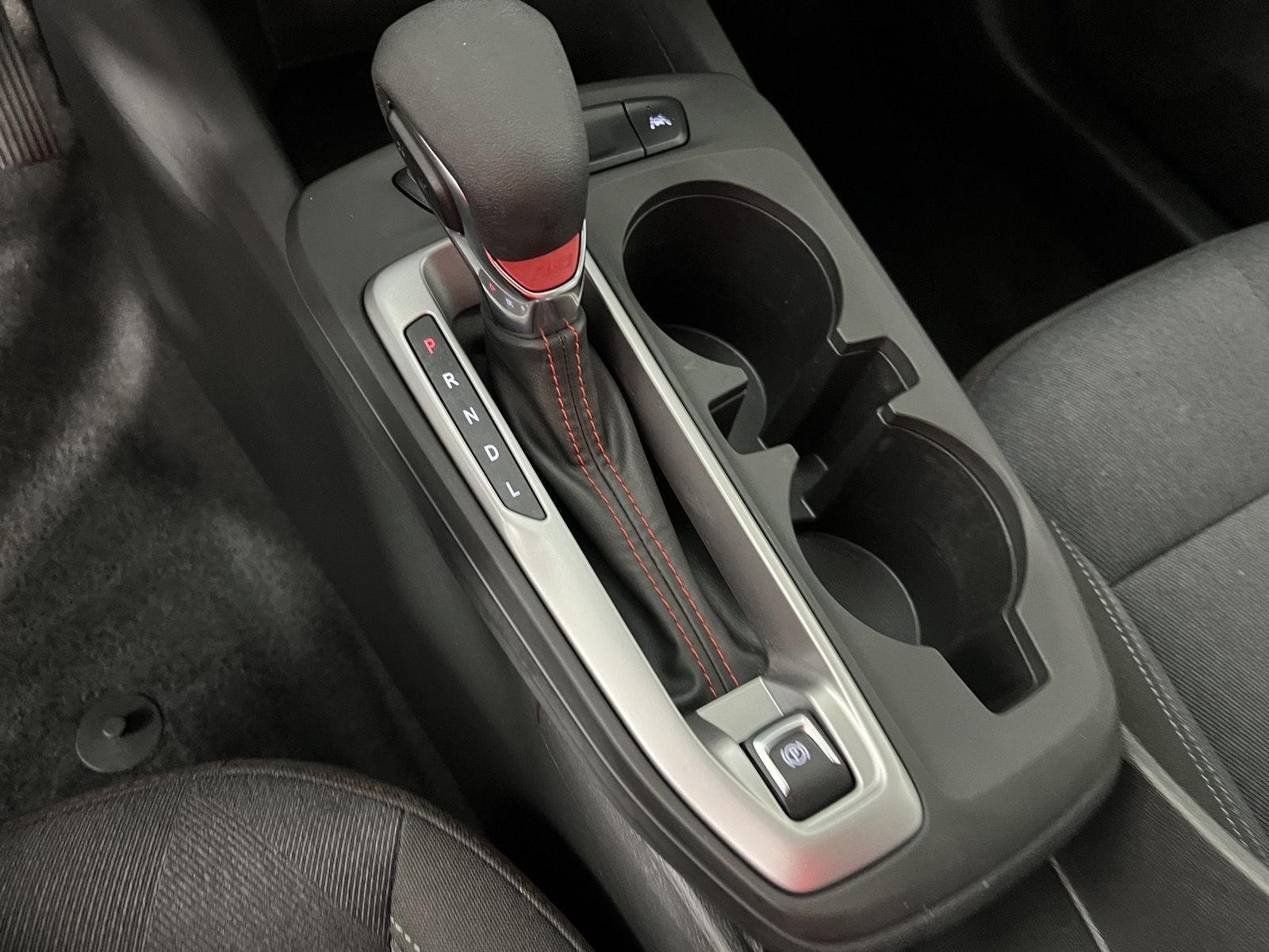Used 2024 Fountain Blue Chevrolet 1RS image 5
