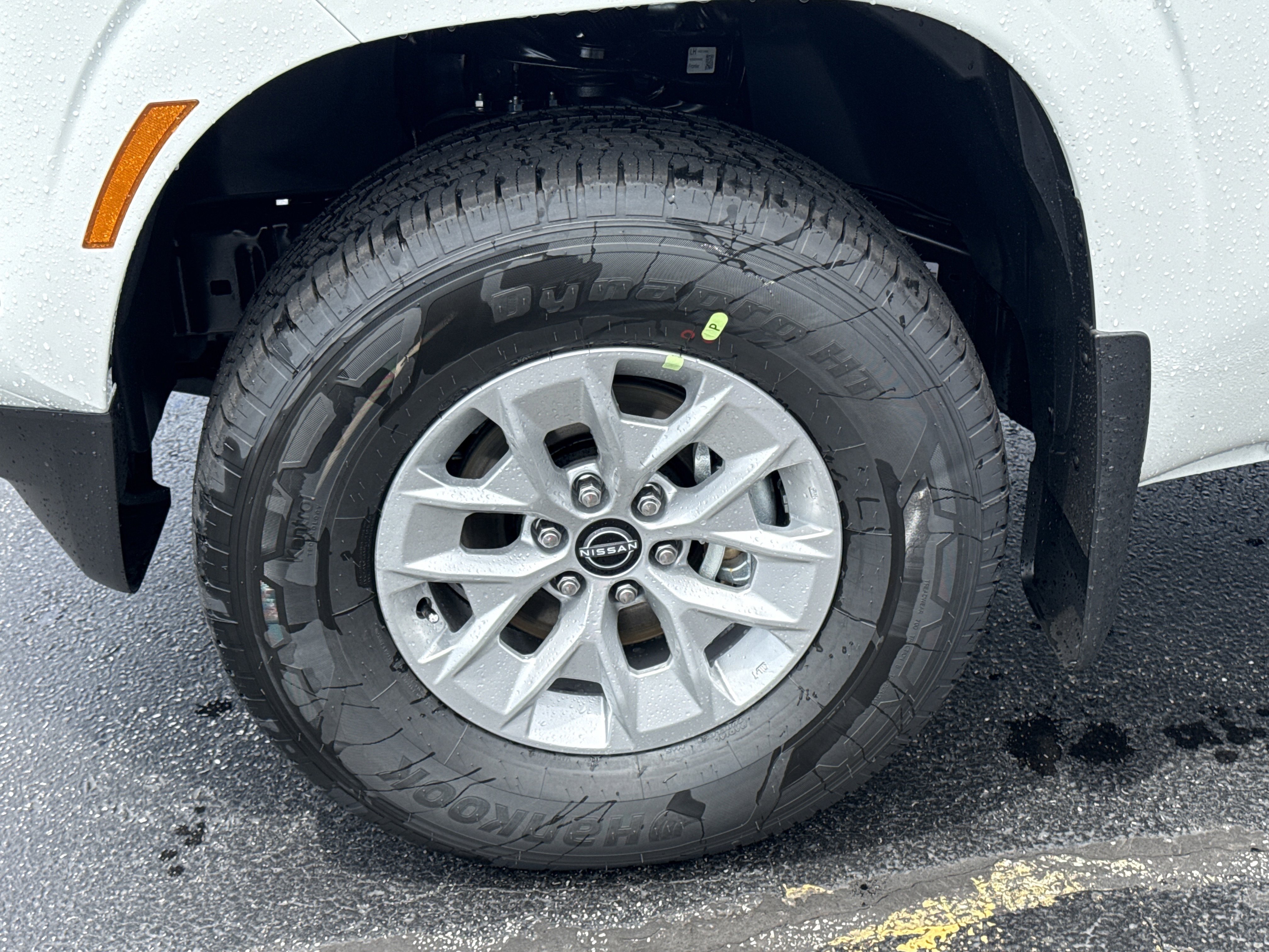 New 2026 Glacier White Nissan Crew Cab S image 12