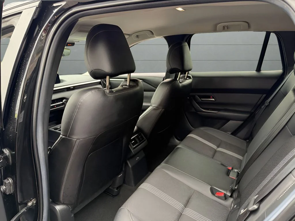 Used 2025 Gray Mazda Preferred image 21