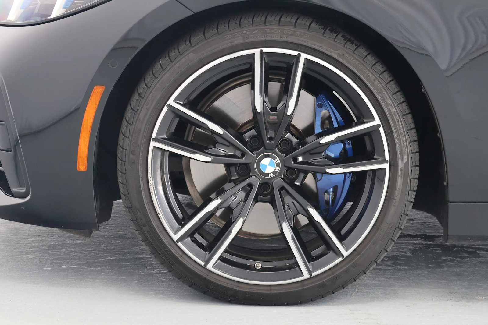 Certified Used 2026 Black Sapphire Metallic BMW M440i image 11