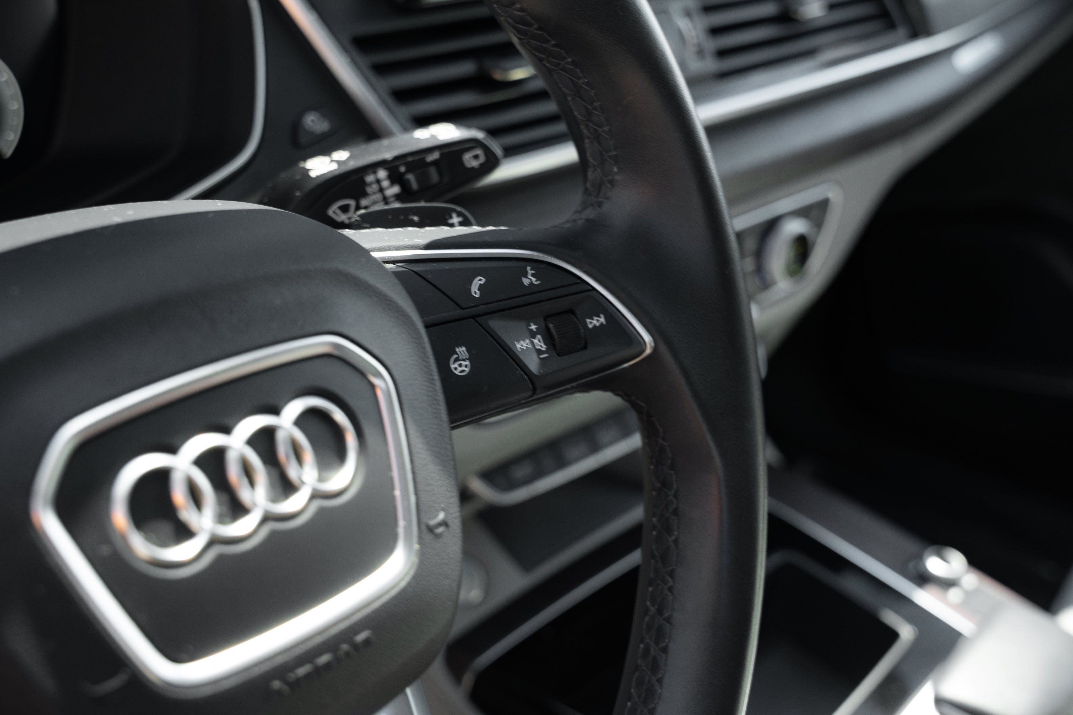 Used 2022 Glacier White Metallic Audi S line Premium Plus image 12
