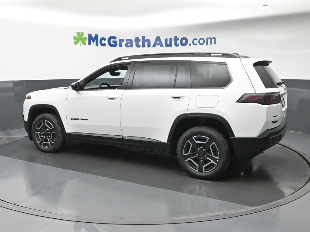 New 2026 Bright White Clear-Coat Exterior Paint Jeep Limited image 27