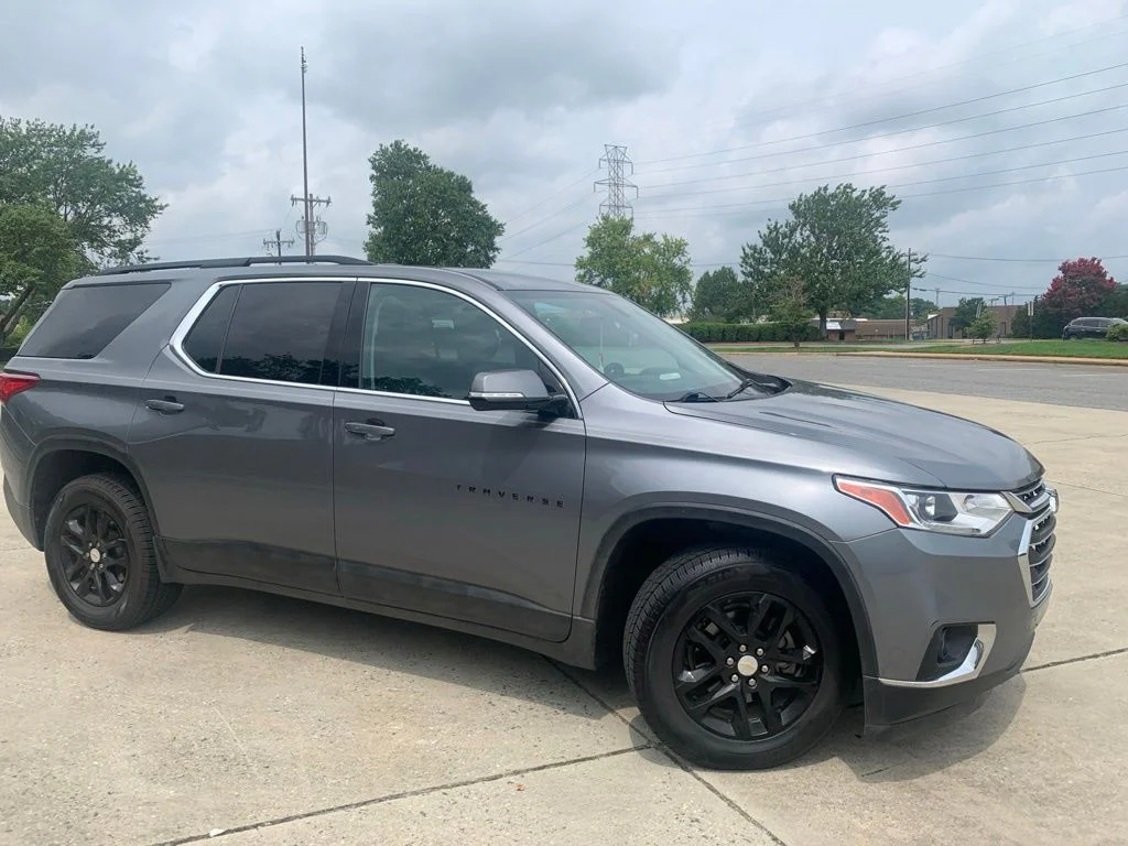 Used 2019 Gray Chevrolet LT image 7