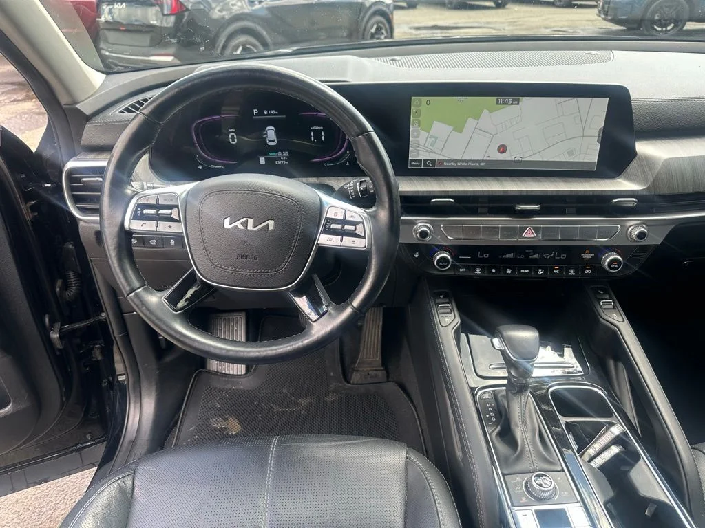 Used 2024 Black Kia EX image 28