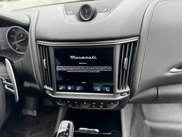 Used 2023 Grigio Maratea Metallic Maserati GT ~ Comfort & Convenience Package !! CPO ELEGIBLE !! image 23