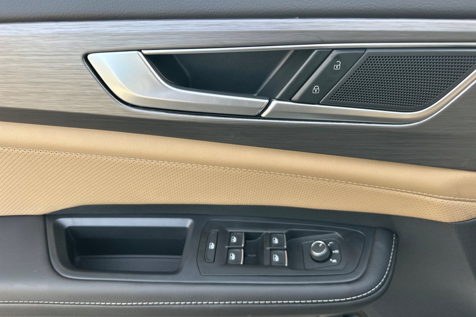 New 2026  Volkswagen 2.0T SE w/Technology image 11
