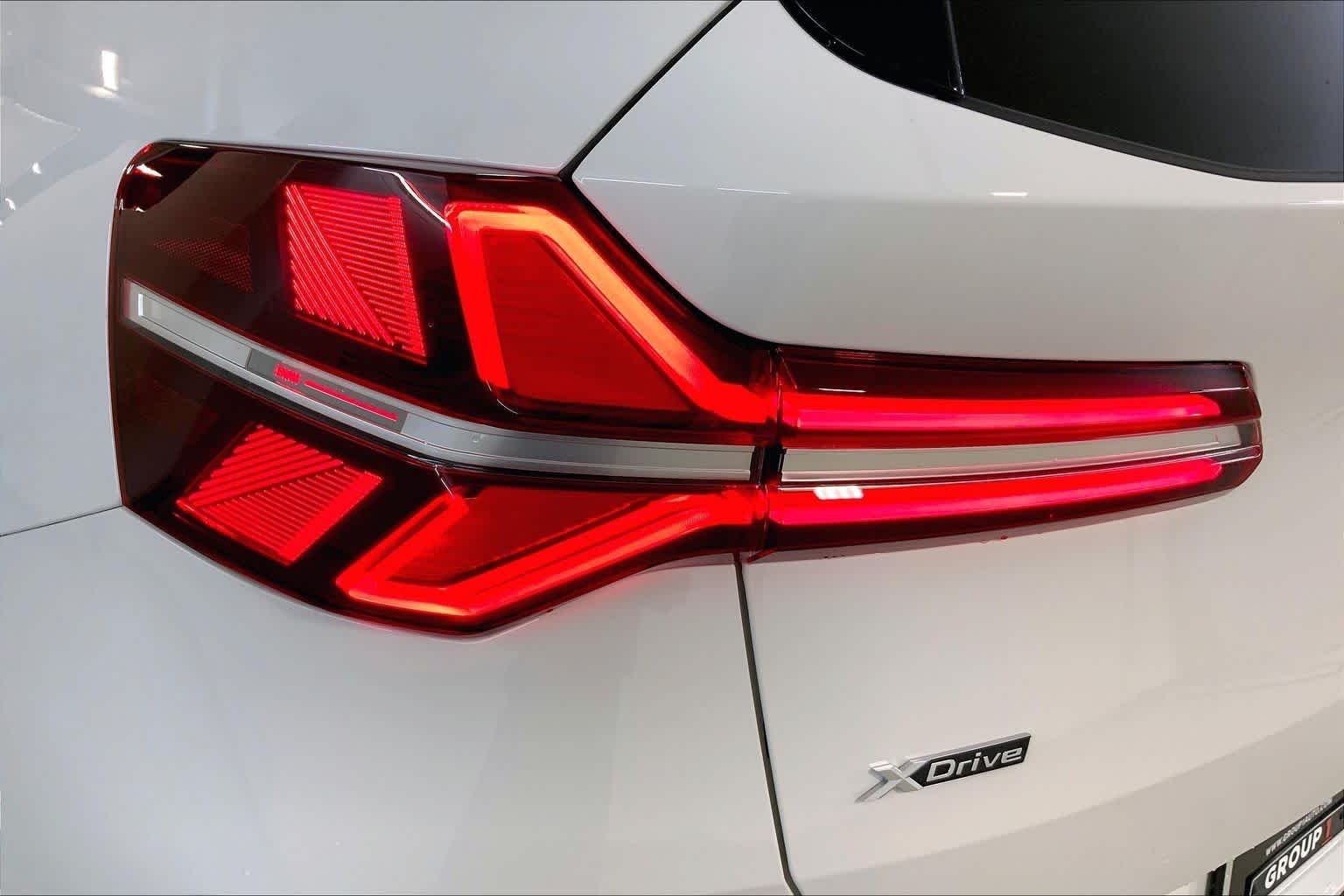 New 2026 Alpine White BMW 30 xDrive image 14