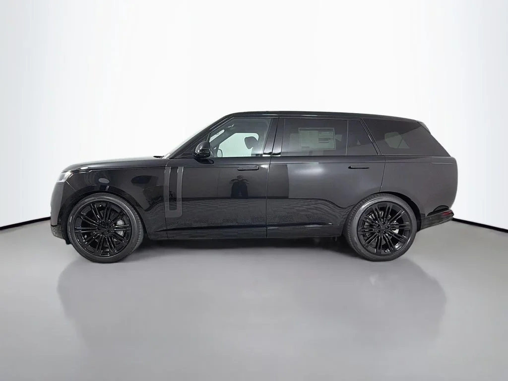 New 2026 Santorini Black Land Rover SE LWB 7-Seats / V8 image 8