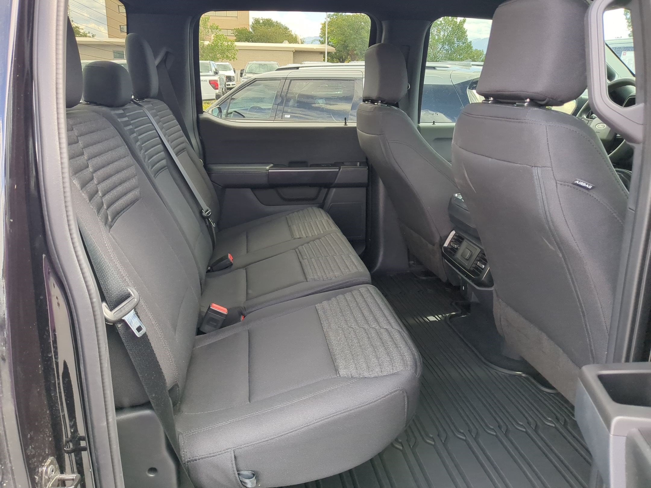 Used 2023 Agate Black Metallic Ford XL image 29