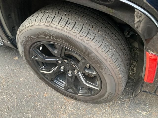 Used 2023 Black Jeep Series II image 6
