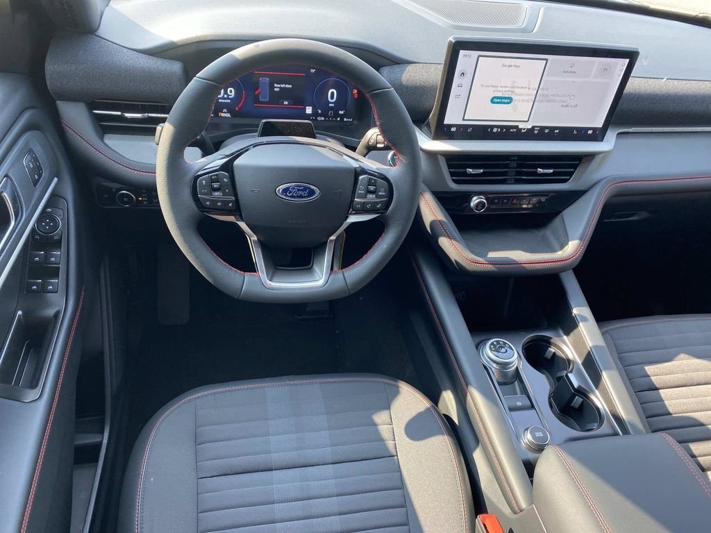 New 2026 Agate Black Metallic Ford ST-Line image 10