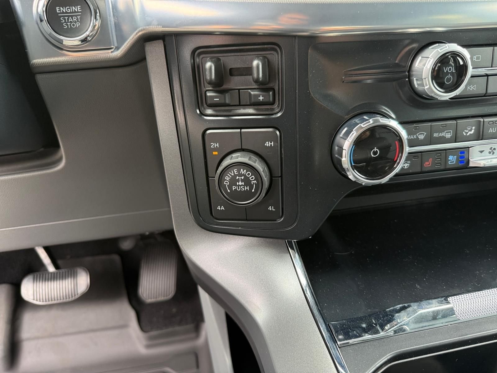 New 2026 Blue Ford Lariat image 20