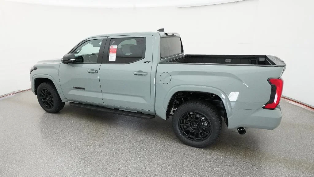 New 2026 Lunar Rock Toyota SR5 image 38