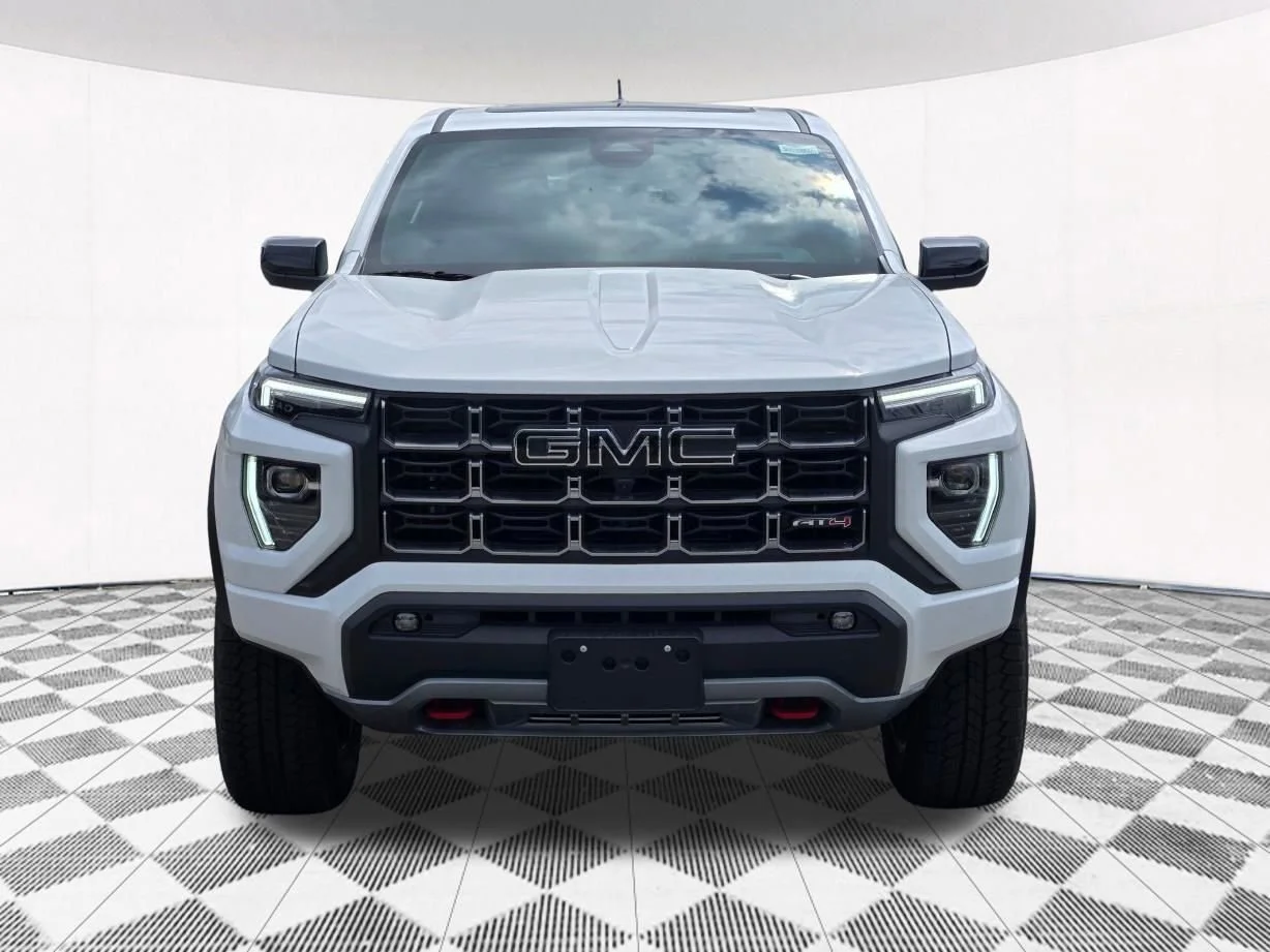 New 2026 Summit White GMC AT4 image 10