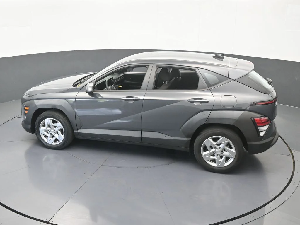 Used 2024 Ecotronic Gray Pearl Hyundai SE image 50