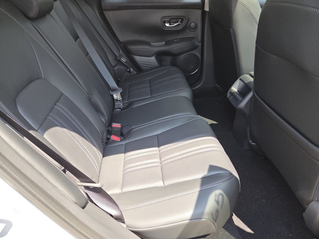New 2027 Urban Gray Pearl Honda EX-L image 22