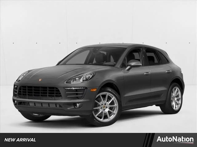 2017 Porsche Macan -'s photo