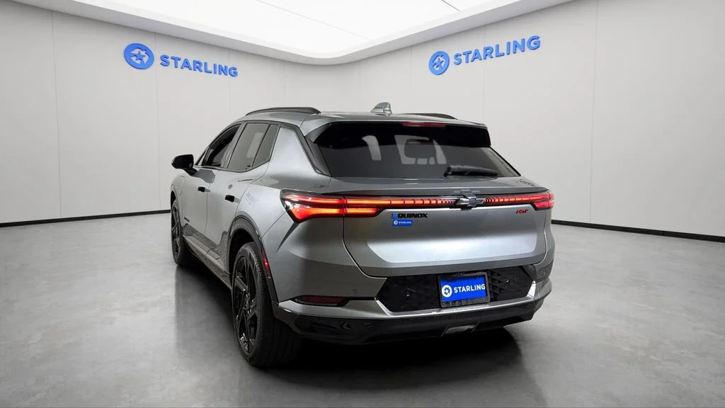 2024 Chevrolet Equinox EV RS - Photo 6